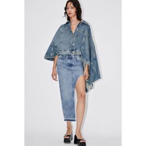 Zara Jean Denim Button Front Asymmetrical Frayed Hem Cape Poncho Jacket (NWT)